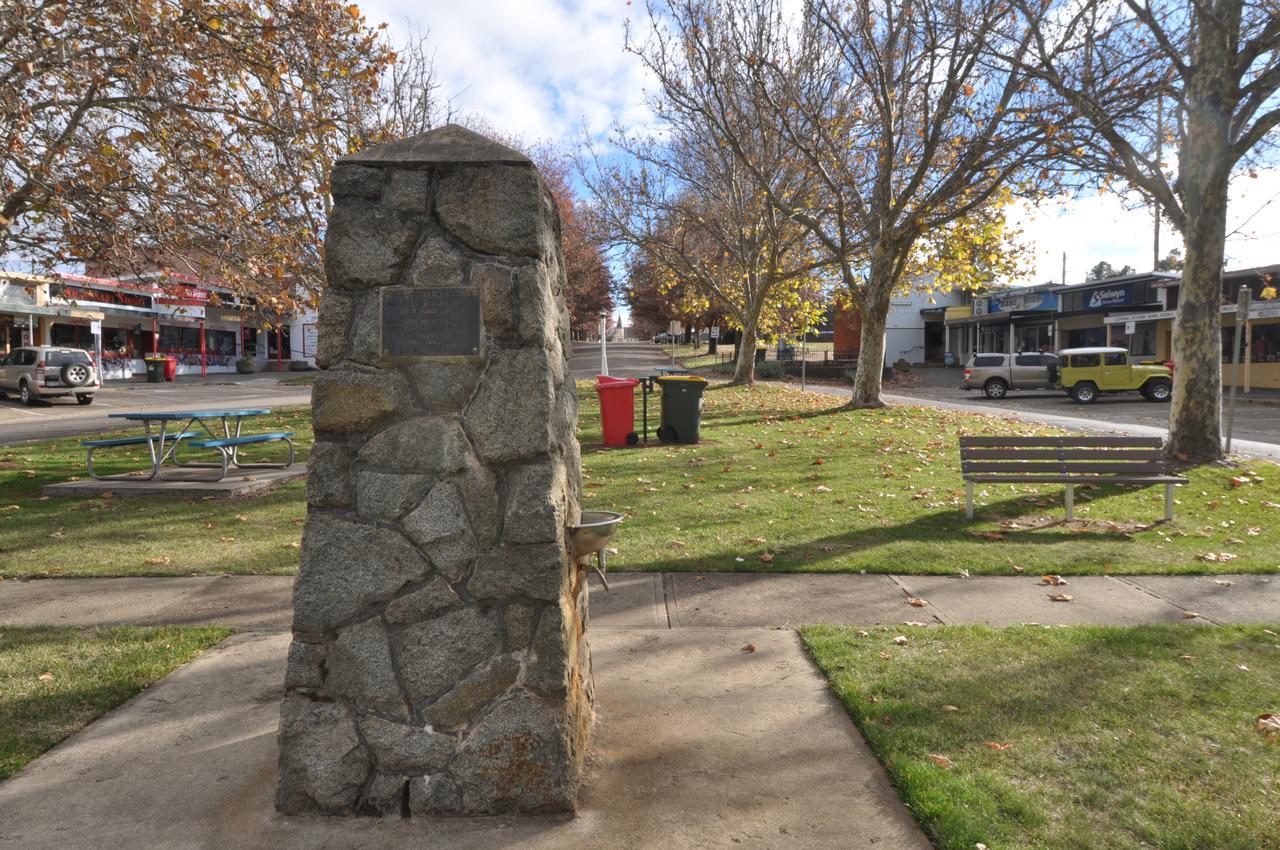 Selwyn Star Lodge Adaminaby Bagian luar foto